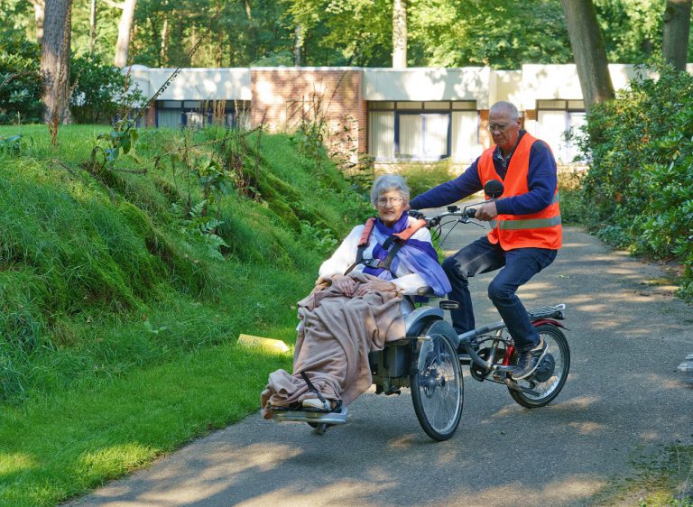 Minisysmposium ‘Vakantie? Wacht maar tot het virus weg is!’